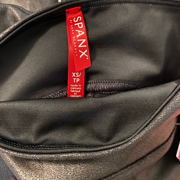 NEW Spanx Faux Leather Leggings XS - Picture 7 of 10